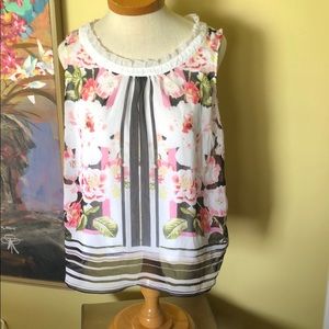 Elle White Floral Tank Top Sz. Medium